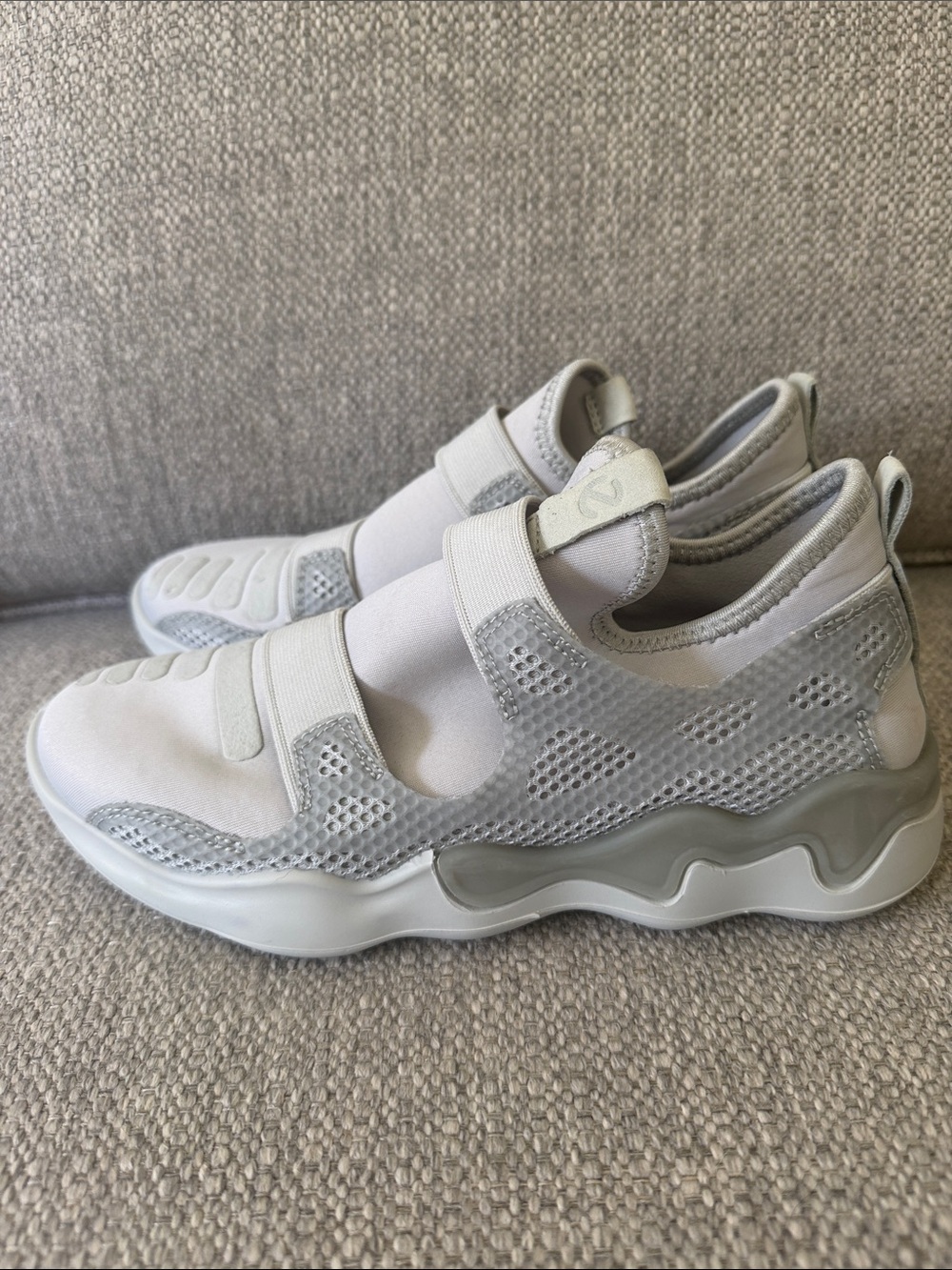 New Ecco women sneakers 35 (5,5-6)